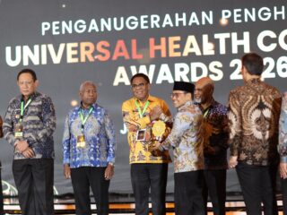 Papua Barat Daya Raih Penghargaan UHC Utama di UHC Awards 2026