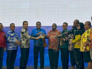 296.210 OAP Tercatat, Pemprov PBD Resmi Launching Data Kependudukan