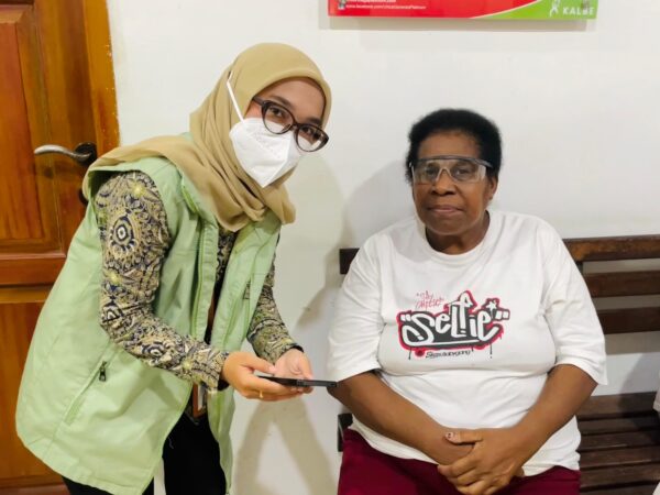 Operasi Katarak Ditanggung JKN, Ibu Kristina Rasakan Manfaatnya