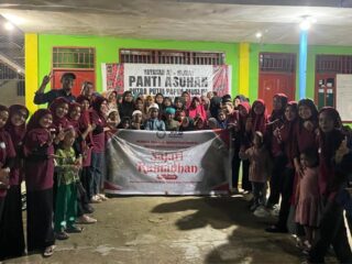 Rumah Sedekah Sorong dan JMSI PBD Tebar Sembako hingga Takjil, Dikemas Buka Puasa Bersama Anak Panti Asuhan Muslim Papua