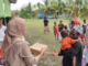Al Ikhlas Cultural Centre Australia Tebar Makanan Berbuka Puasa di Kampung Maibo Kabupaten Sorong