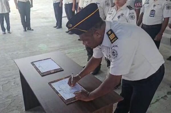 “Langkah Tegas Lapas Sorong, Ikrar dan Teken Komitmen Berantas Narkoba dan HP Ilegal”